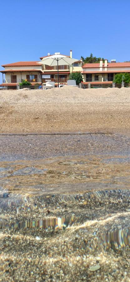 Xd Al Mare Villa Ierissós Buitenkant foto