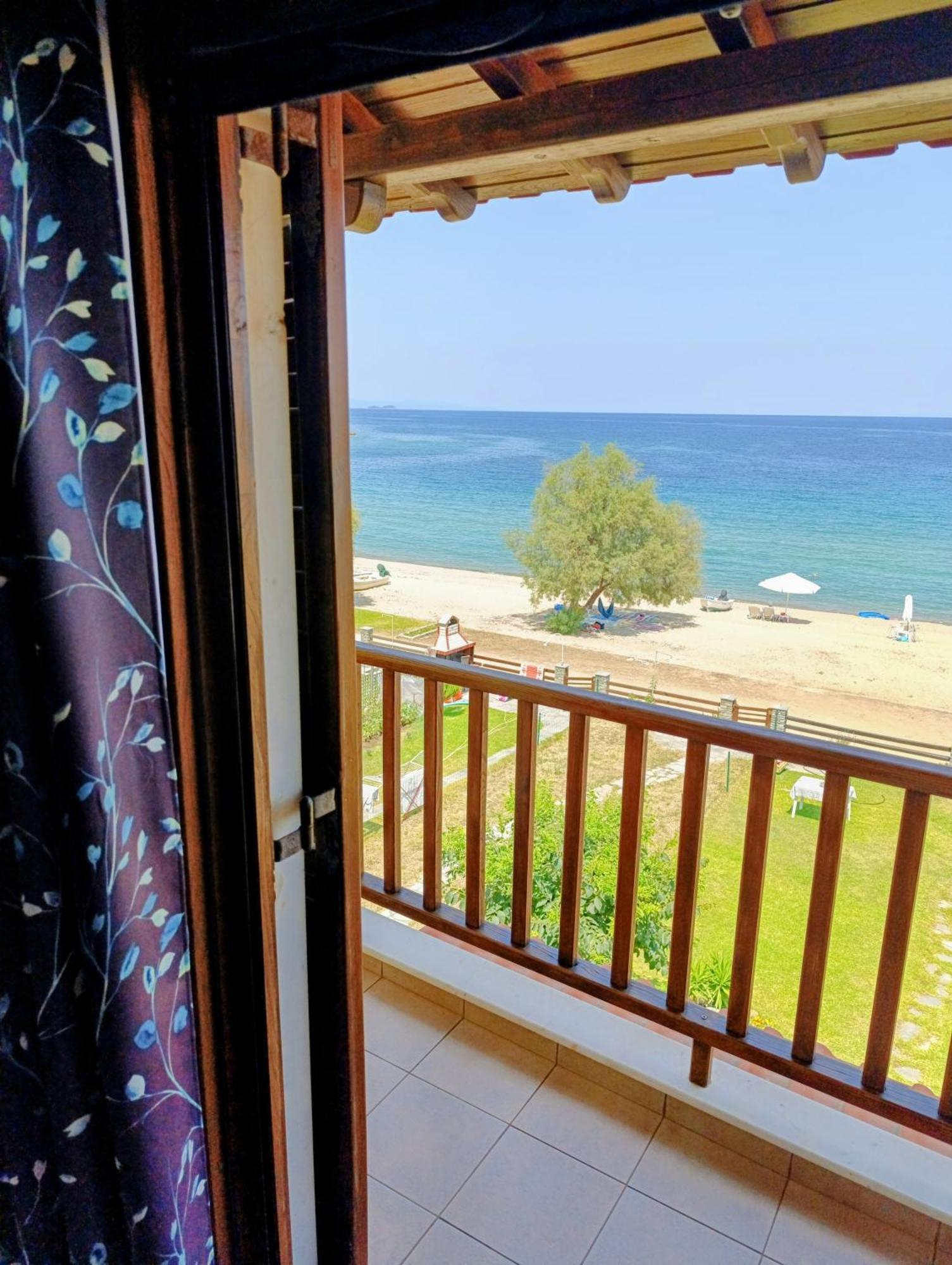 Xd Al Mare Villa Ierissós Buitenkant foto